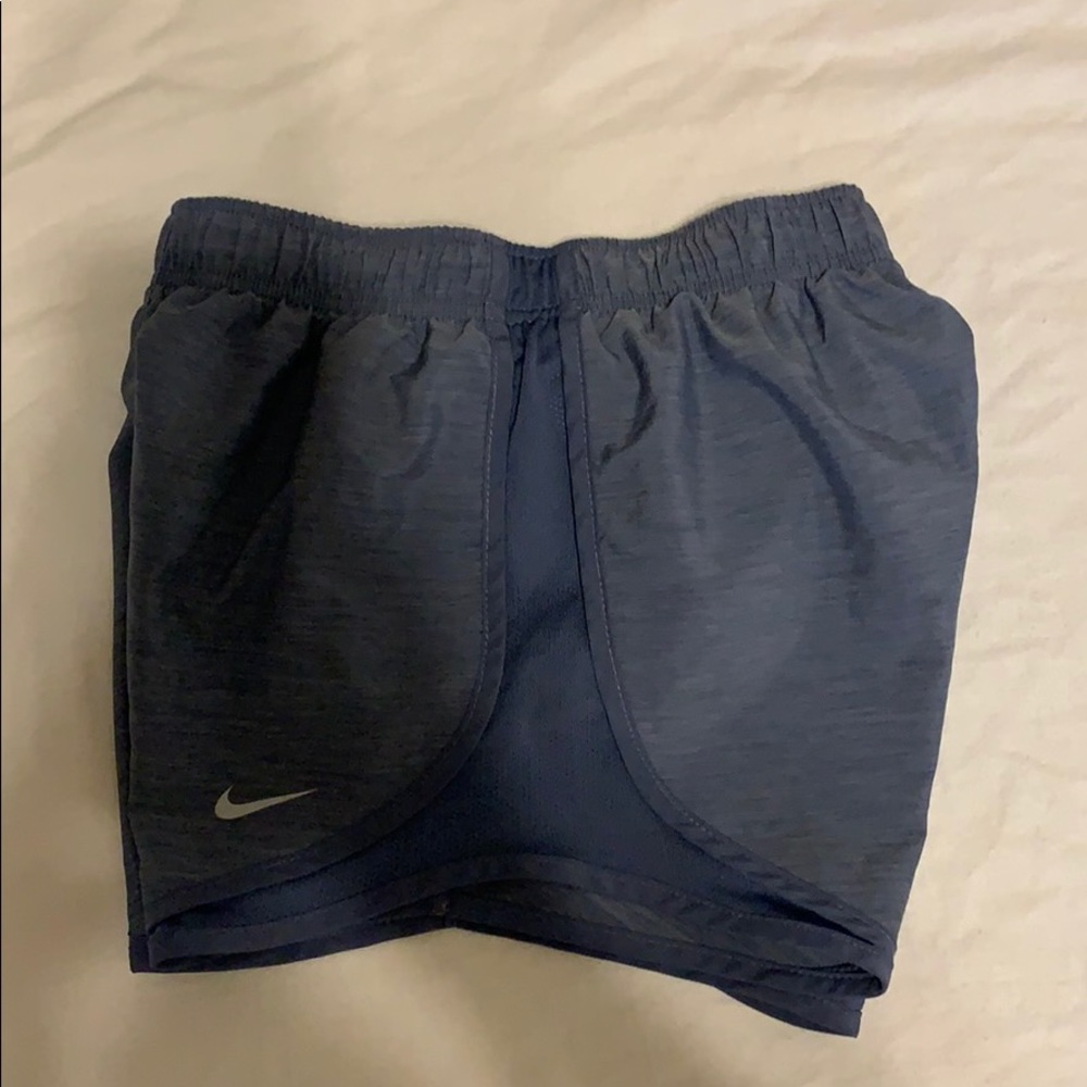 nike short